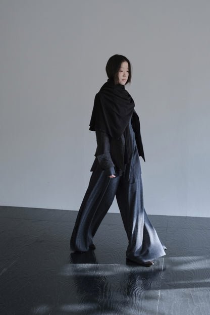 DRAPE 014 'Wool Cascading Shawl Scarf'