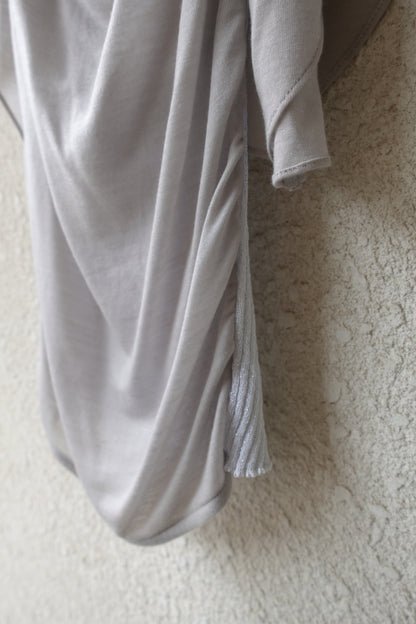 RIB 005 'Dancing Sleeves Back knit Jersey Top'